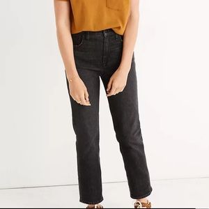 The Perfect Vintage Jean in Sumner Wash (aka black)